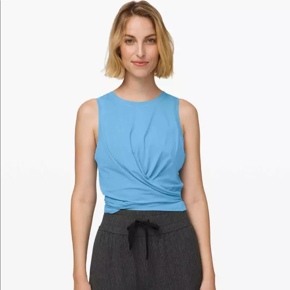 NWT lululemon Time to Restore Tank